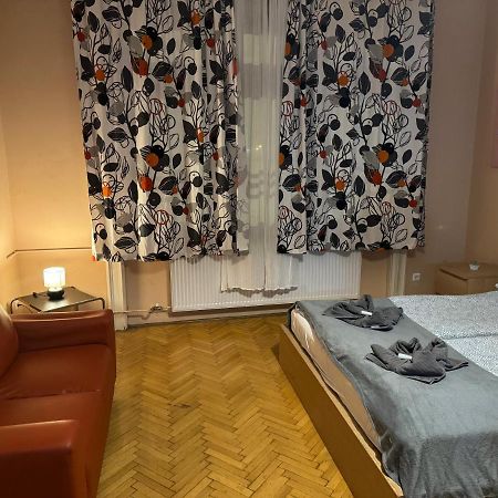 Apartament Lanchid Castle Side Red And Blue Budapeszt Zewnętrze zdjęcie