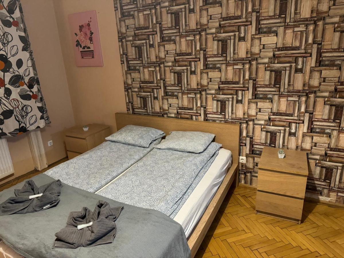 Apartament Lanchid Castle Side Red And Blue Budapeszt Zewnętrze zdjęcie
